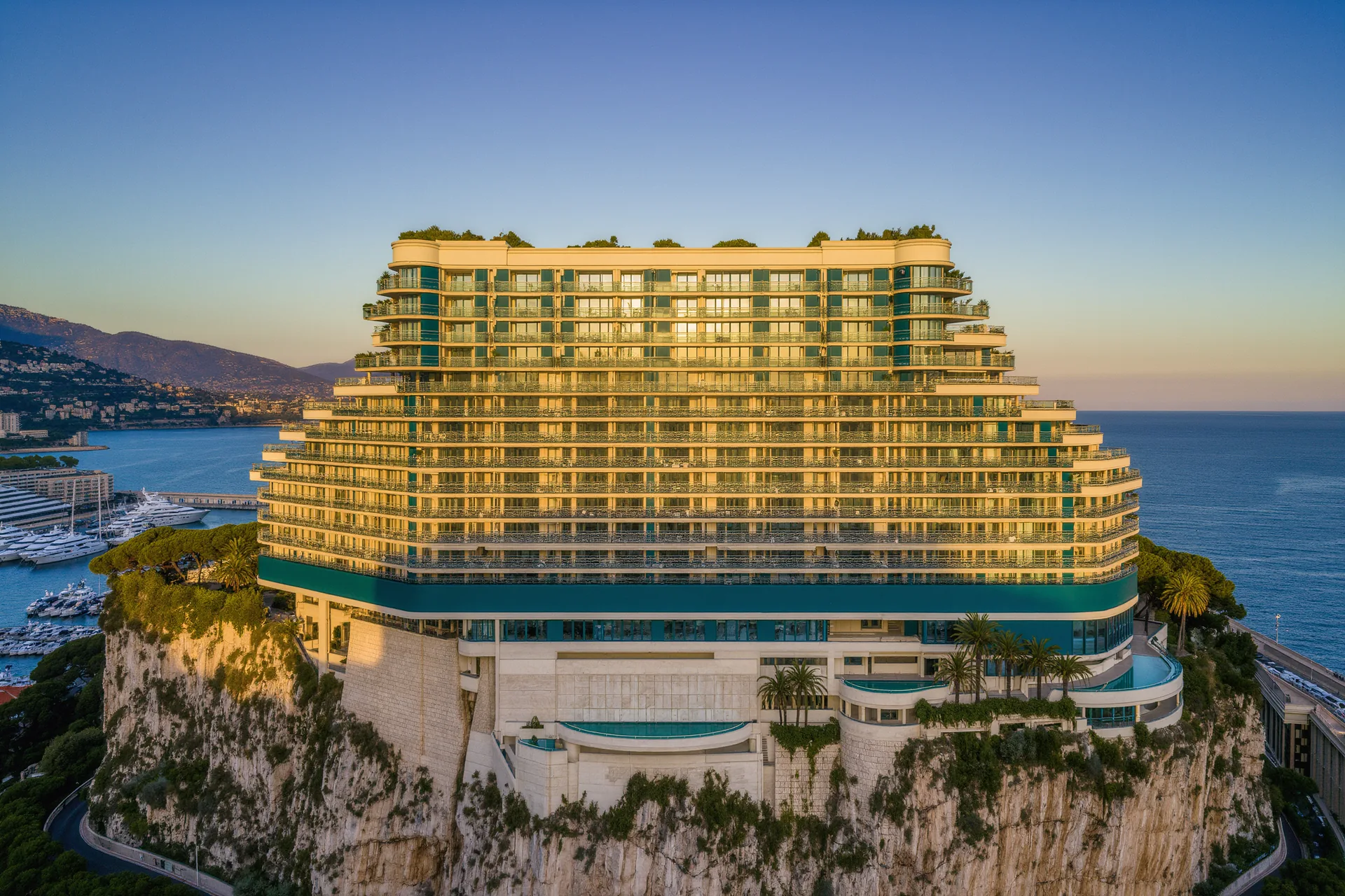 Diskretion und Privatsphäre: Gated Communities und exklusive Wohnanlagen in Monaco