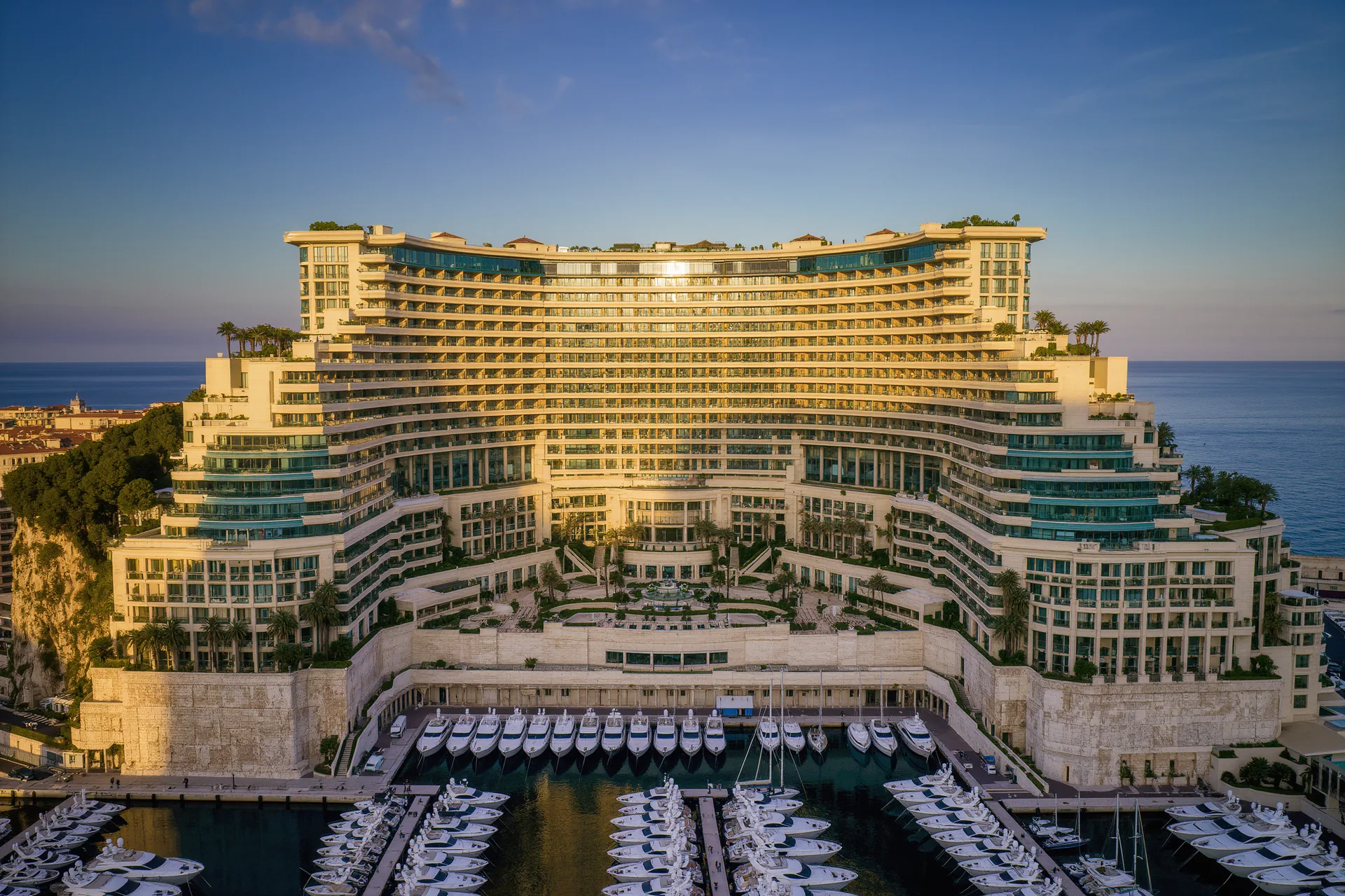 Kulinarik und Kultur: Was Monaco Immobilienbesitzern bietet